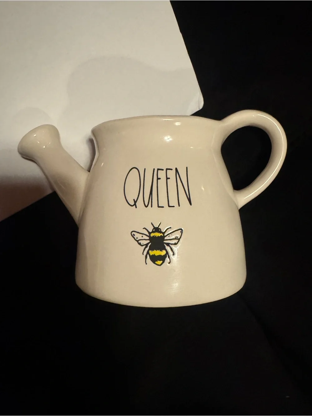Rae Dunn QUEEN Bee Ceramic Watering Can Planter White No Drainage Hole EUC Farm
